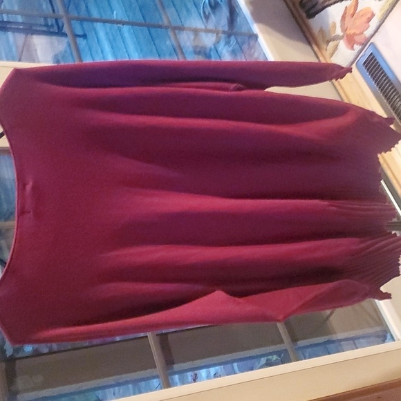 Bolide I... Long Slv Burgandy Sz XS (XL?) Sweater With Unique Design Bottom Hem - Picture 6 of 11